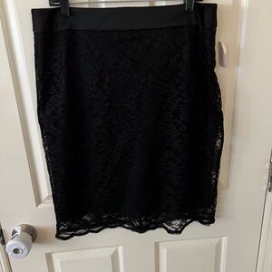 Dressbarn Black Lace Pencil Skirt